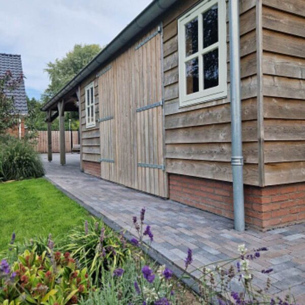 Dikformaat strak 21x7x6 cm oud drachten